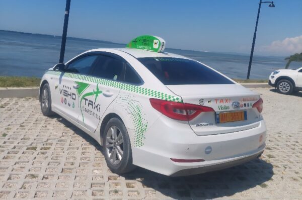 VISHO TAXI & CITY TOUR • VLORË