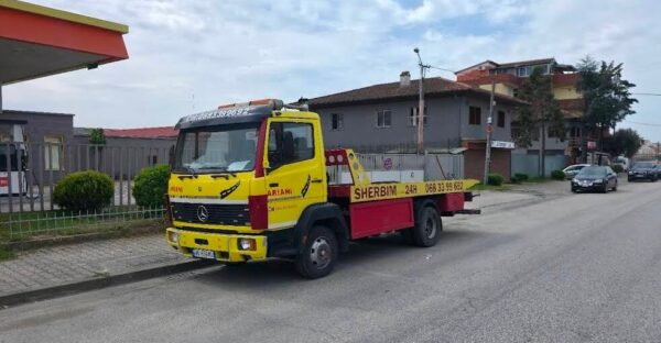 KARROTREC ARIANI DURRES